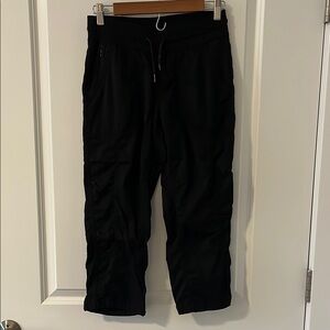 North Face Capri Black Pants